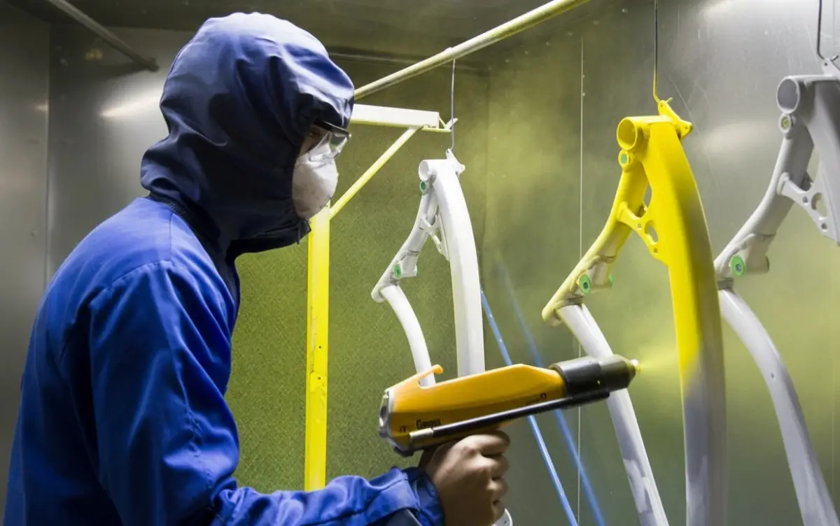 Pintura epoxi al horno